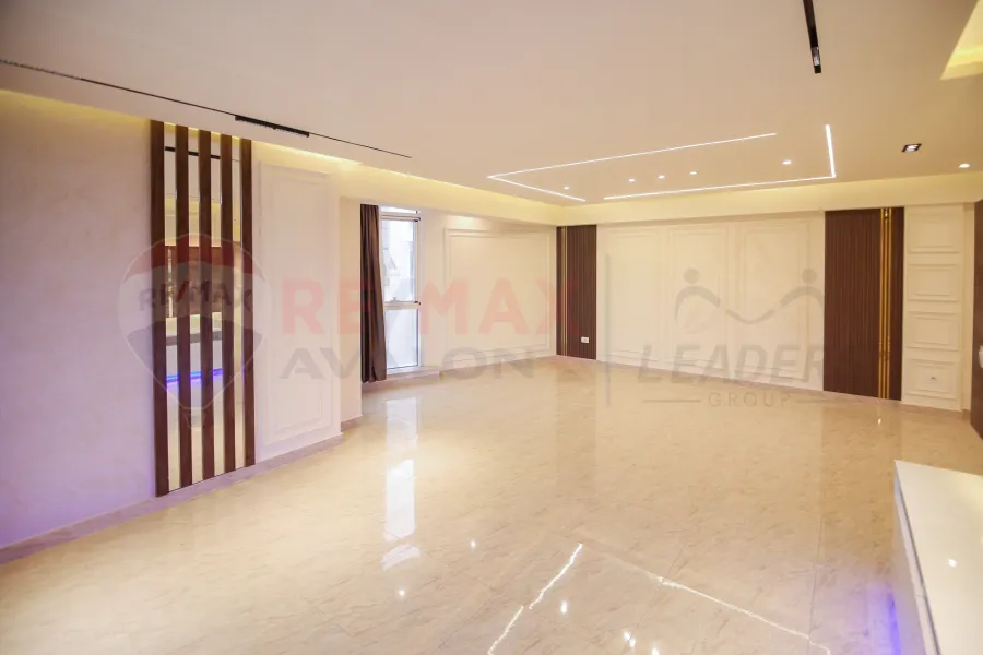 Apartment for sale 176 m Smouha (Grand View)