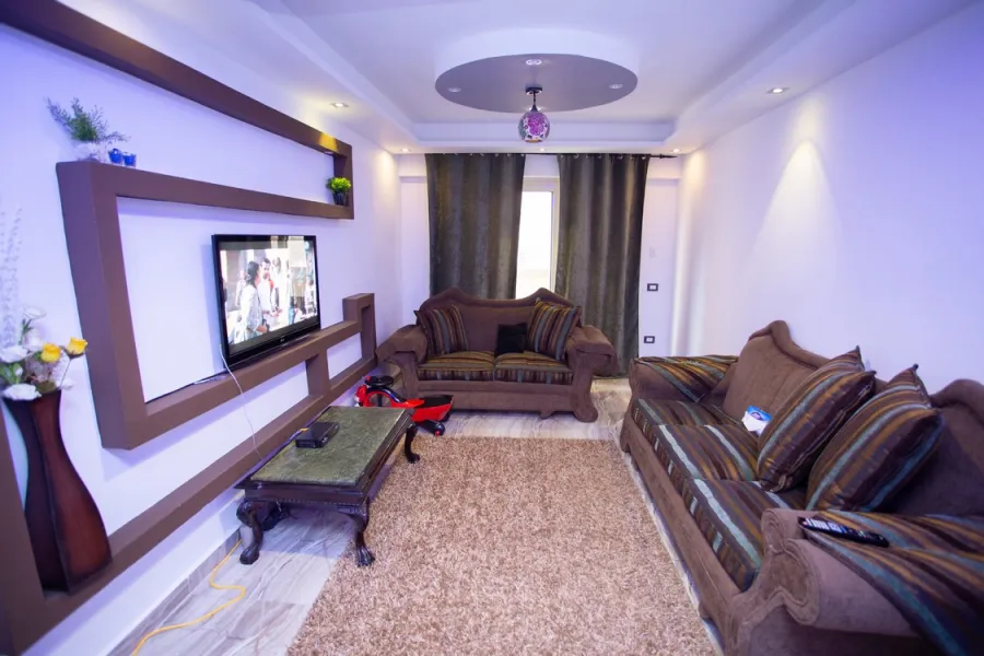 شقة للبيع 165م لوران