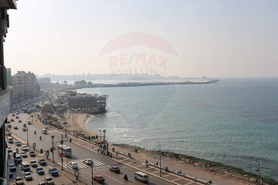 Apartment for sale 145 m Camp Caesar (directly on the sea)