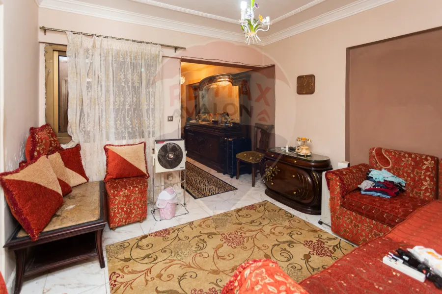 شقة للبيع 131 م زيزينيا (ش أبوقير)