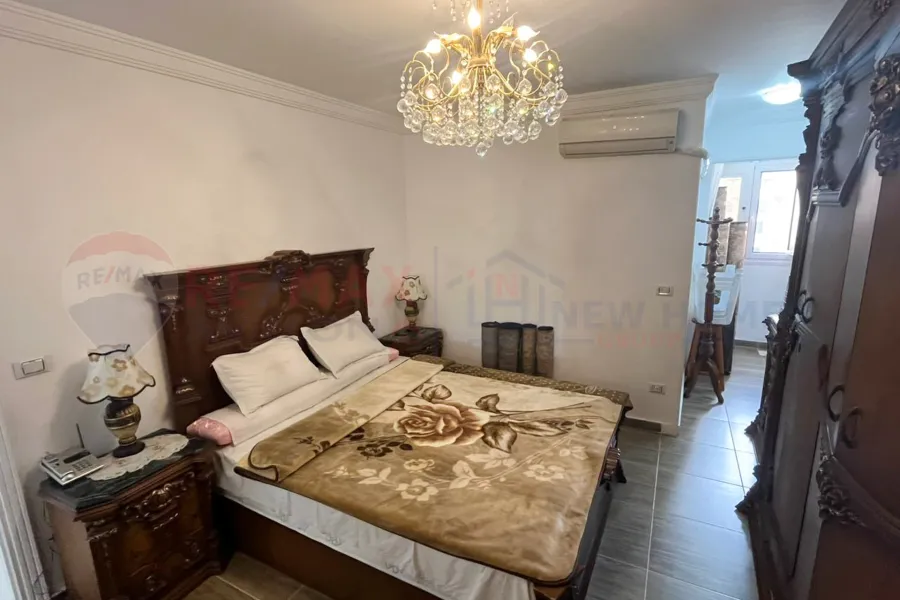 Apartment for sale 120 m Al-Saraya (second number from the sea)