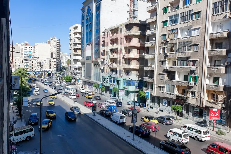 مقر إداري للإيجار 90 م الإبراهيمية (ش أبو قير الرئيسي)