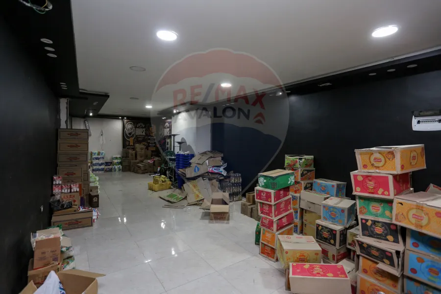 Shop for sale 72 m Smouha (branched from moustafa kamel St. )