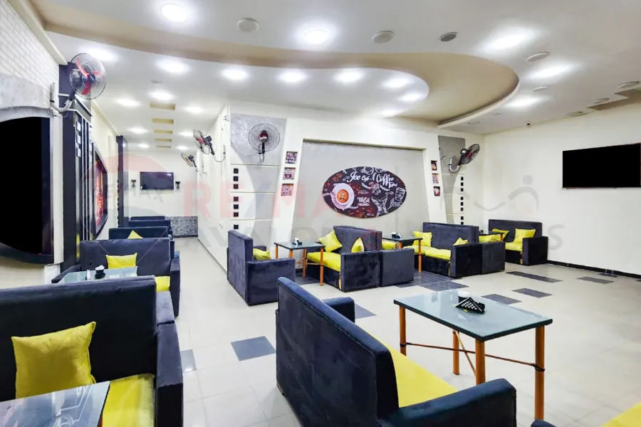 Shop for rent 237 m Sidi Bishr (Mosque Sidi Bishr Bahri St)