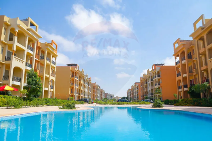 Chalet for sale (Emirates Heights - Ras Elhekma) 100 m