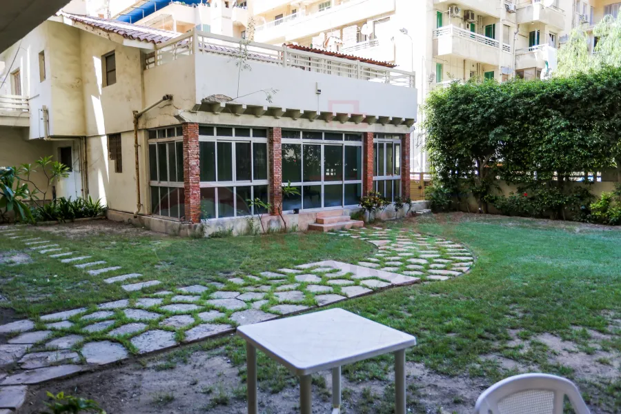 Apartment for Sale 320 m Stanly (Next to Evangelical Church)