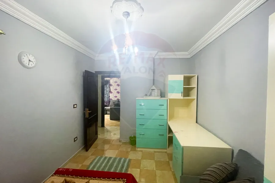 Furnished Apartment for rent 140 m Camp Caesar (2nd Num from the sea - steps from College of Engineering)