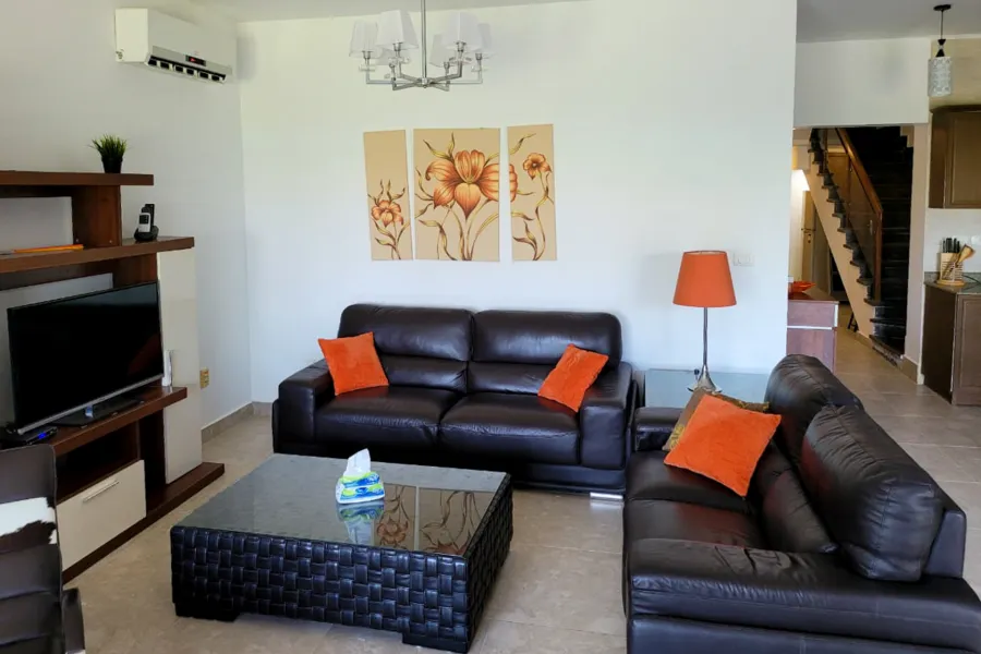 دوبلكس أرضي بجاردن  للبيع (أمواج - سيدي عبدالرحمن) 200 م