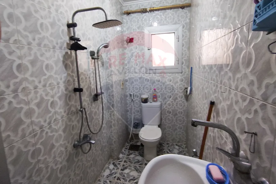 Apartment for sale 90 m Sidi Bishr (branched from Gamal Abdelnaser st.)