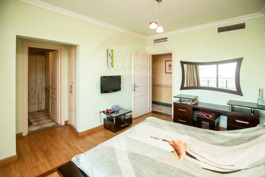 Apartment for sale 396 M San Stefano (four seasons)