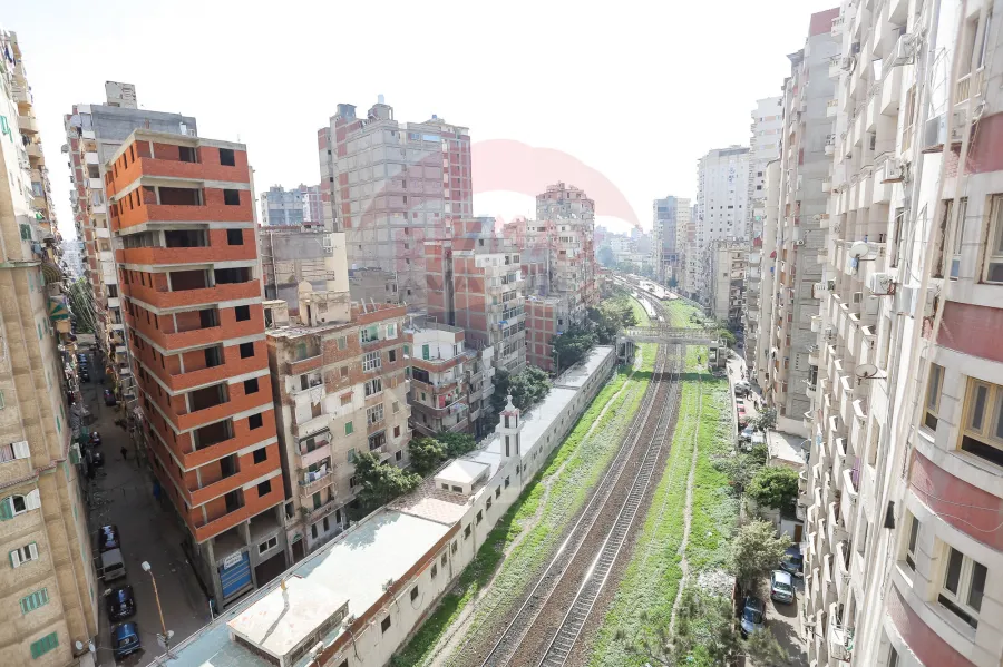 Apartment for sale 175 m Louran ( Mohamed Ezz El Arab St )