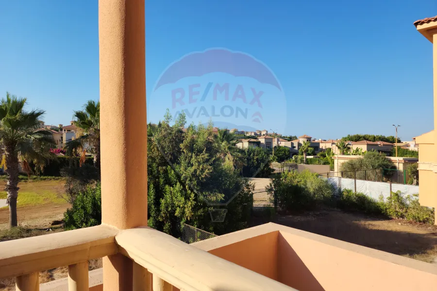 Stand alone villa for sale (Alex West) King Mariout 750 m