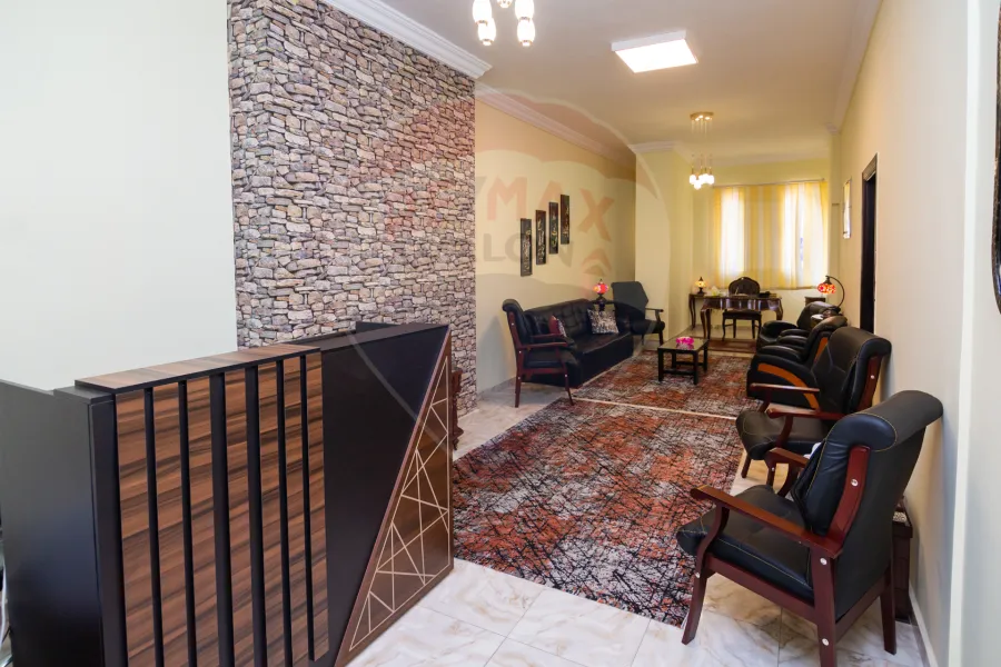 Administrative Apartmen for sale 200 m Camp Shizar (Omar Lotfy St. - Directly on the tram)