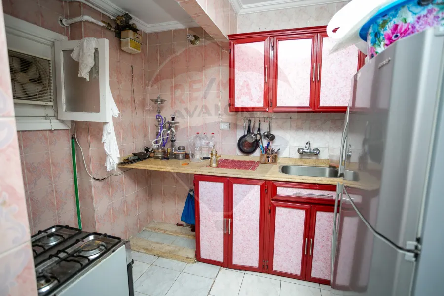 شقة للبيع 135 م سبورتنج (ش طيبة)