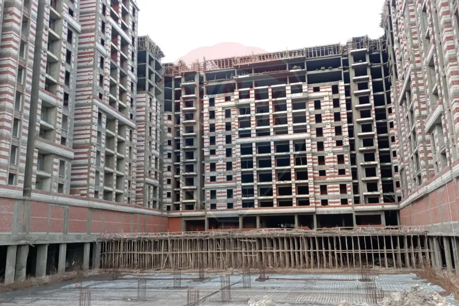 شقة للبيع 129 م سموحة (مروج)