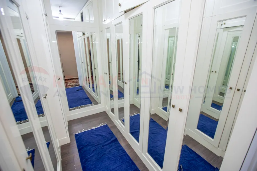 Apartment for sale 290 m Smouha (Seif Towers)