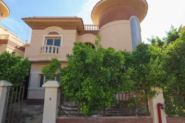 Villa 570m for Sale King Marriot (Al Orouba Compound)