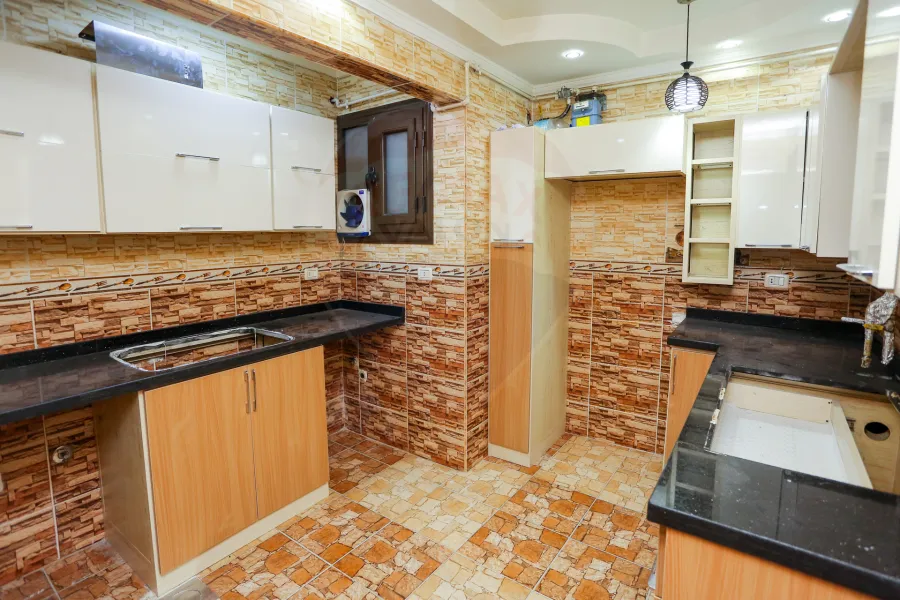 Apartment for sale 155 m Sidi Gaber (Branched from Al-moshier st)