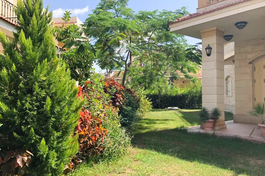 فيلا للبيع 340م الساحل الشمالي (قرية سيدى كرير للقوات المسلحة )