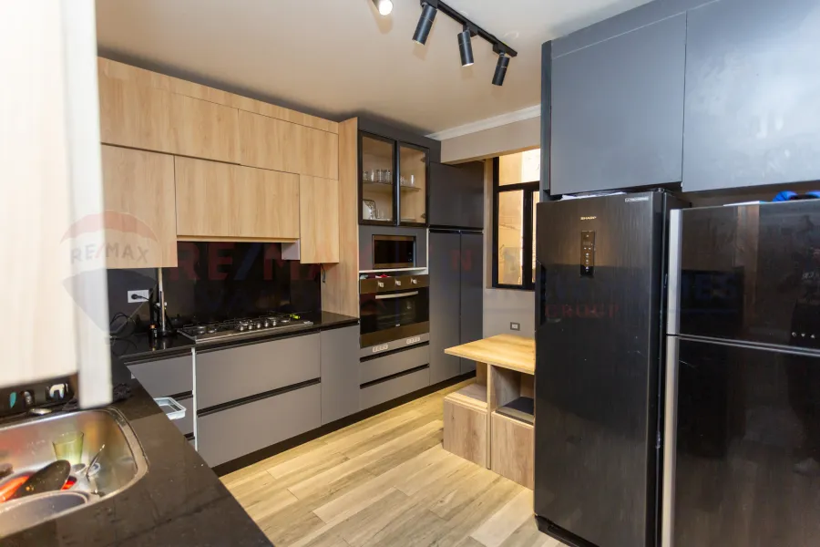 Apartment for sale 155 m Zezinia (Amin Yehia st.)