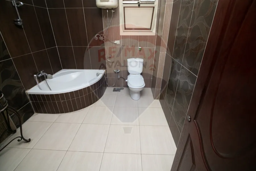 Apartment for sale 230 m Glem (Mostafa Fahmy St.)
