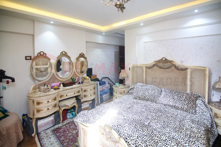 Duplex apartment for sale 185 m Sidi Bishr (Mohamed Naguib St.)