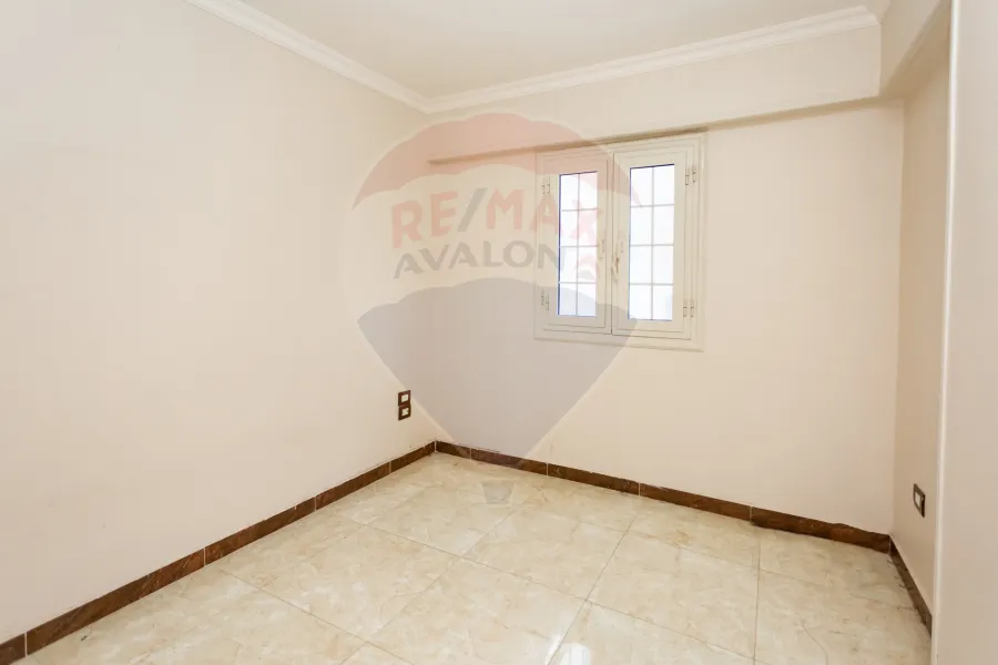 شقه للبيع  115 م سبورتنج ( فيو نادي سبورتنج )