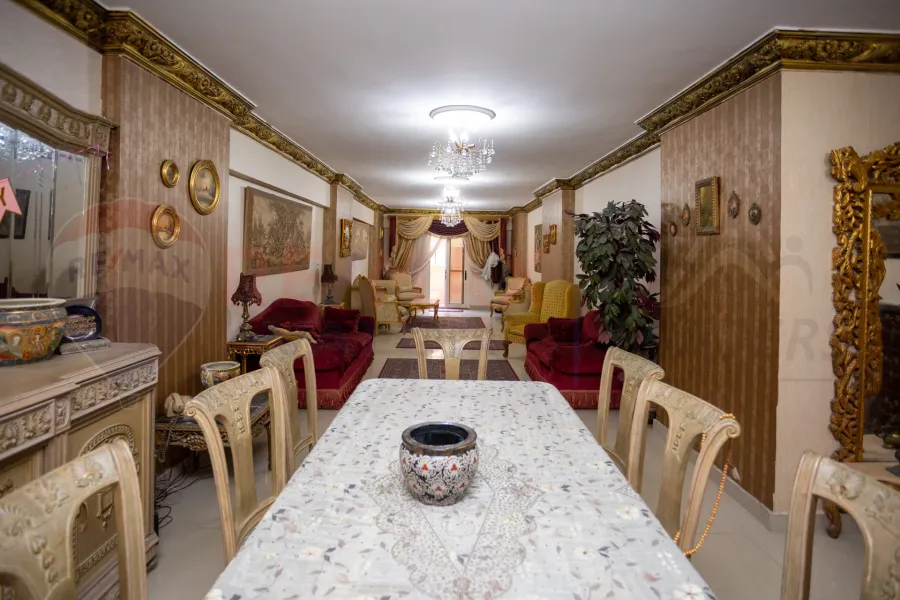 شقة للبيع 165 م سبورتنج (ش طيبة)