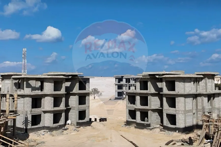 شاليه أرضي بجاردن للبيع (كون - رأس الحكمة) 57 م + 84 م جاردن