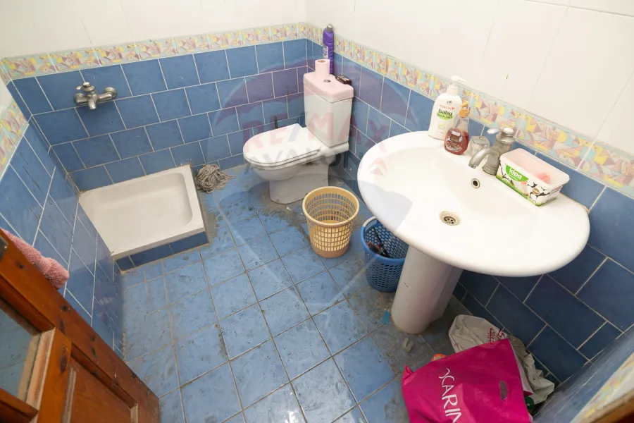 محل 60 م + ميزان 130 م  للايجار رشدي (ش سوريا)