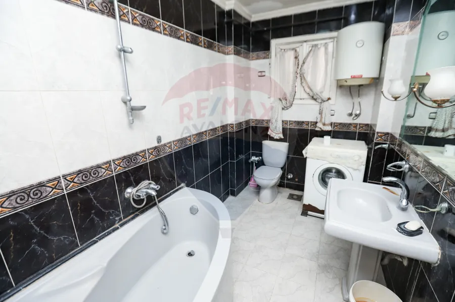 (شقة للبيع 160م لوران (متفرع من شارع الإقبال