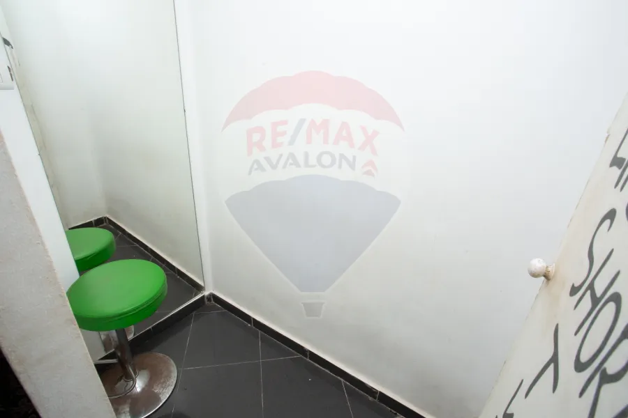 Shop for rent 35 m Roushdy (Mikhael Abadir St.)