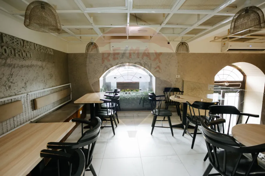 محل + ميزان للبيع 190 م  + 130 م الازاريطة (ش سوتر الرئيسي)