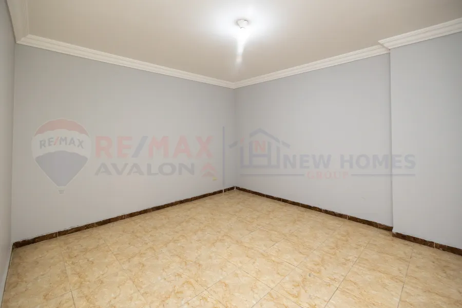 Apartment for sale 150 m Al-Ibrahimia (branched from Gawad Hosny st.)