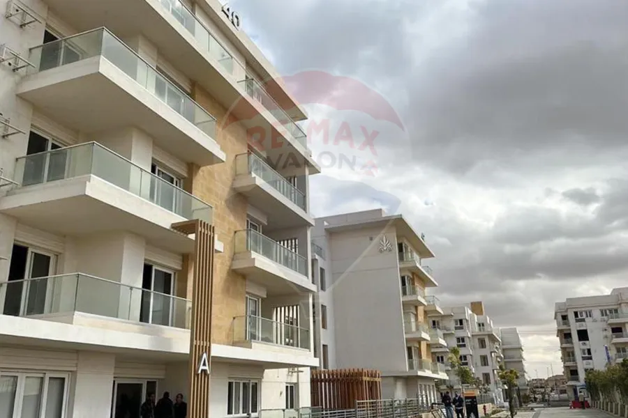 Duplex Apartment for sale 225 m + 30 m Roof (Mountain View - 6 October)