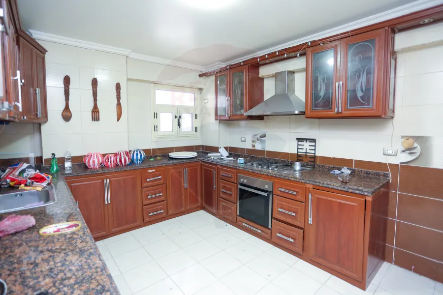 Apartment for rent 220 m Smouha (Tutankhamun's St)