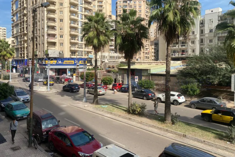 مقر إداري للبيع 165 م سموحة (ش البرت الاول)