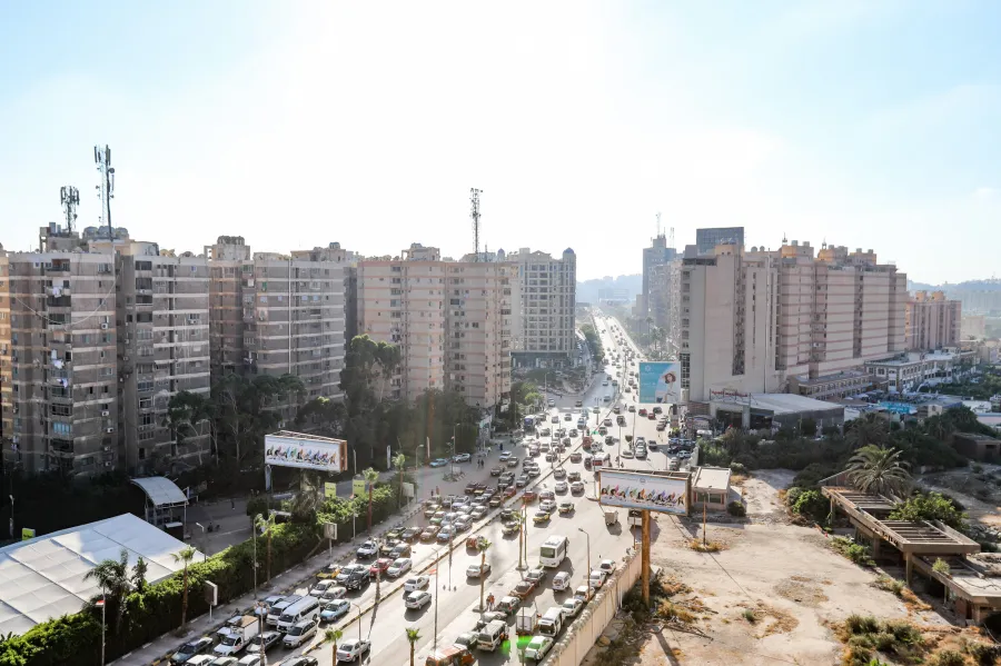 شقة للايجار 138 م سموحة ( طريق 14 مايو - جرين بلازا )