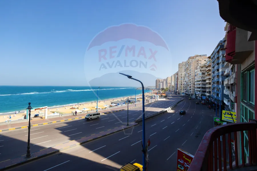 Apartment for sale 330 m miami (Directly on the sea)