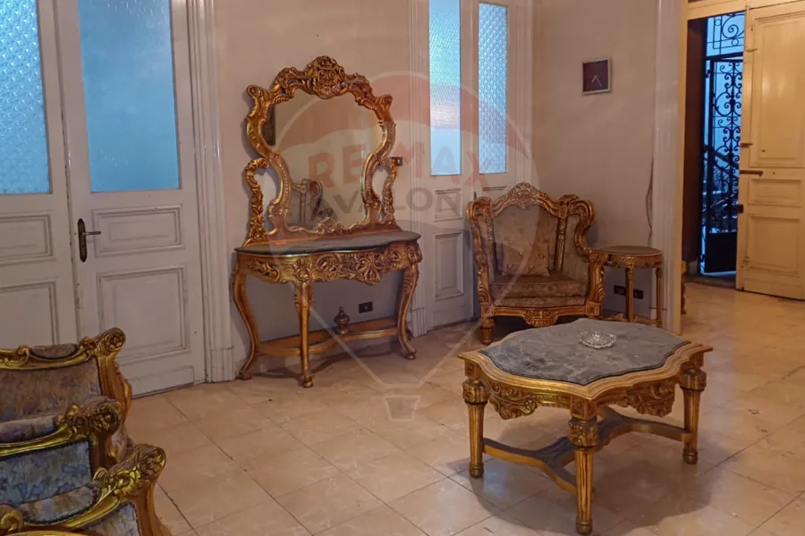 Apartment for sale 420 m Raml Station (Sultan Hussein St.) -