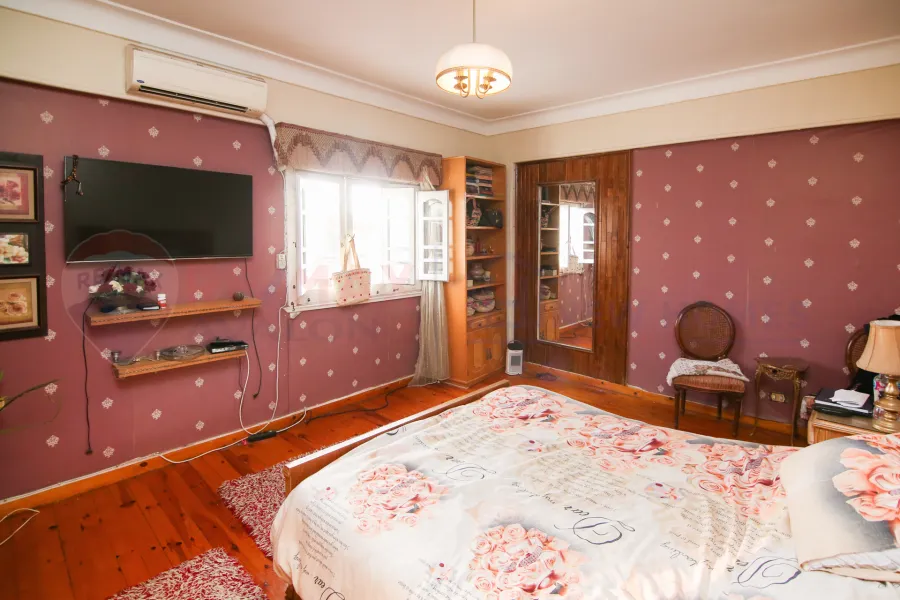 Apartment for sale 200 m Smouha (Bahaa El-Din El-Ghatoury st.)