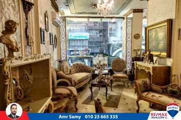 محل للإيجار 97 م زيزينيا (ش ابوقير مباشرة)