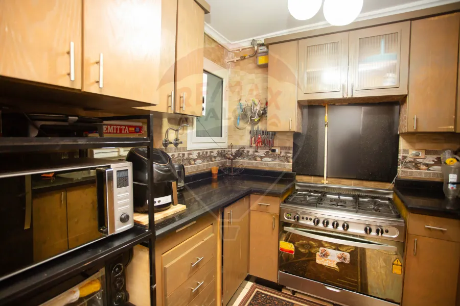 Apartment for sale 165 m Gleem (steps from the sea)