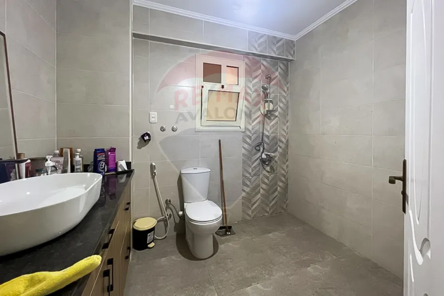 Apartment for sale 219 m Kafr Abdo (Sakina Bint Al Hussein St.)