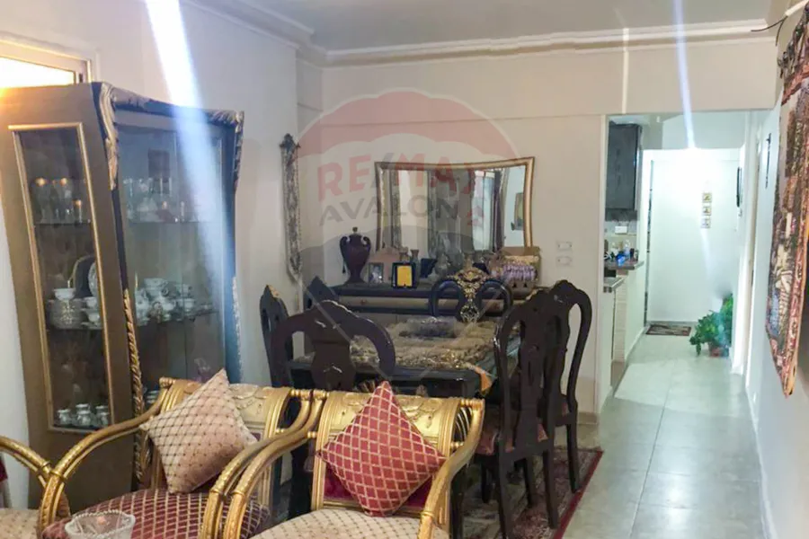 شقة للبيع 100 م سموحة (طريق المحموديه)