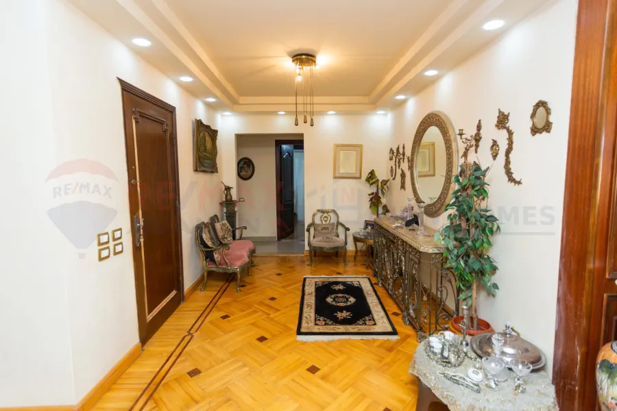Apartment for sale 210 m Fleming (steps from Abu Qir St - brand building)