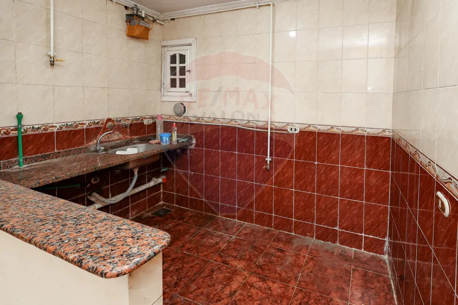 شقة للبيع 125م ميامي ( خطوات من ش جمال عبدالناصر و اسكندر ابراهيم)