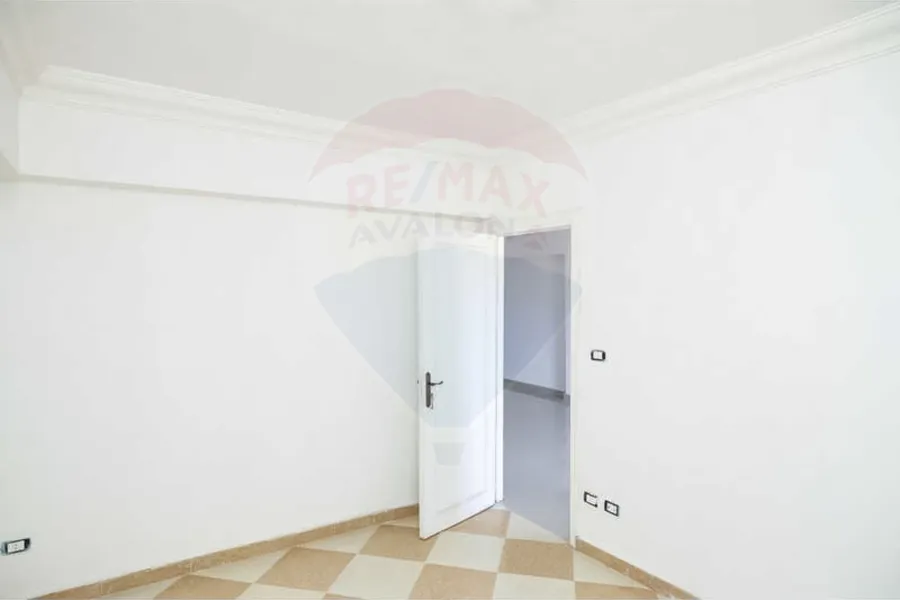 Apartment for rent 122 m Zizinia (behind Ibrahim Al Attar St.)