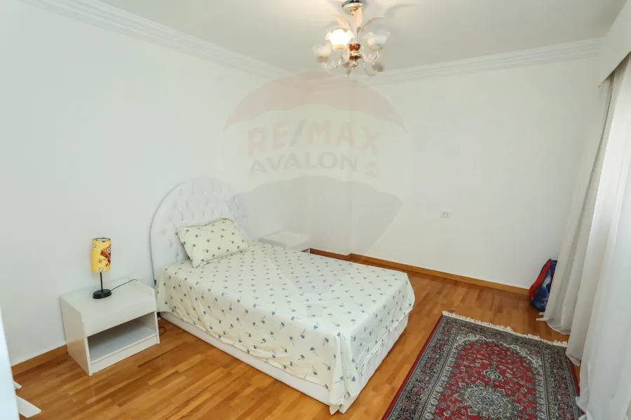 شقة دوبلكس للإيجار256 م سموحة (خطوات من فوزى معاذ ) - عمارة براند