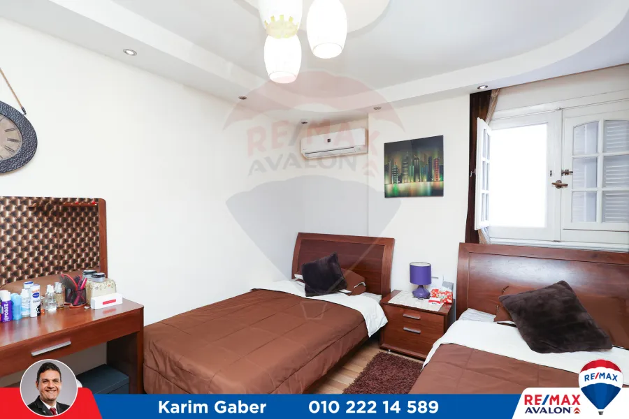 شقة للبيع 210م سموحة (شارع 14 مايو)